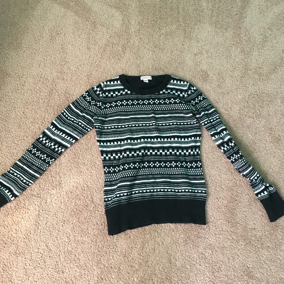 Merona Sweaters - Girls sweater Merona Sweaters - Girls sweater